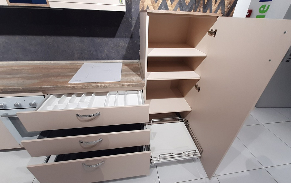 Кухня Уна / м.Народное ополчение